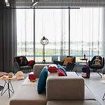Moxy Bonn Airport