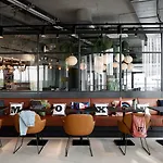 Moxy Bonn Airport 4* קלן
