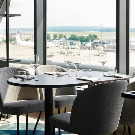Ξενοδοχείο Moxy Bonn Airport