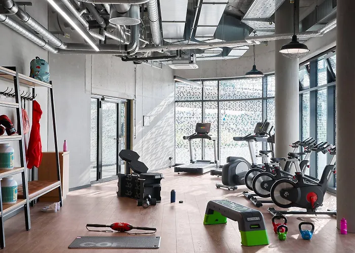 Hotel Moxy Bonn Airport Kolonia