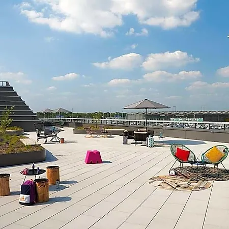 Moxy Bonn Airport