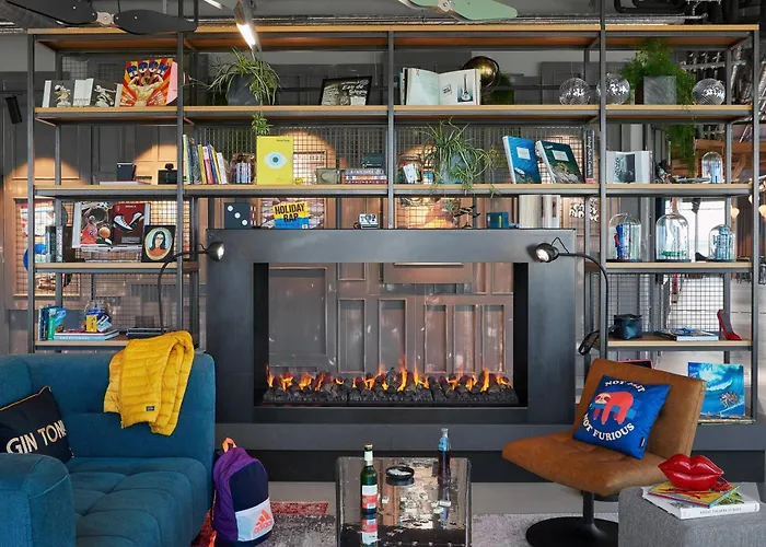 Hotel Moxy Bonn Airport Colonia