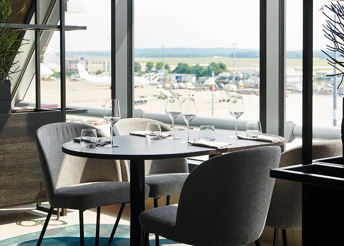 Szálloda Moxy Bonn Airport