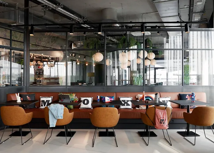 Szálloda Moxy Bonn Airport Köln