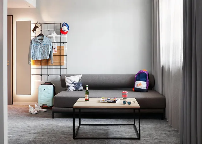 Hotel Moxy Bonn Airport